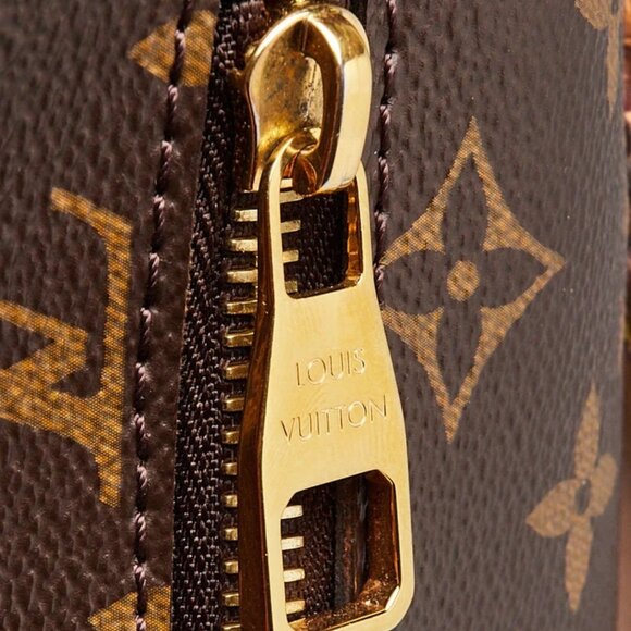 Louis Vuitton Monogram Canvas Patches Pochette Metis Bag - Picture 12 of 12